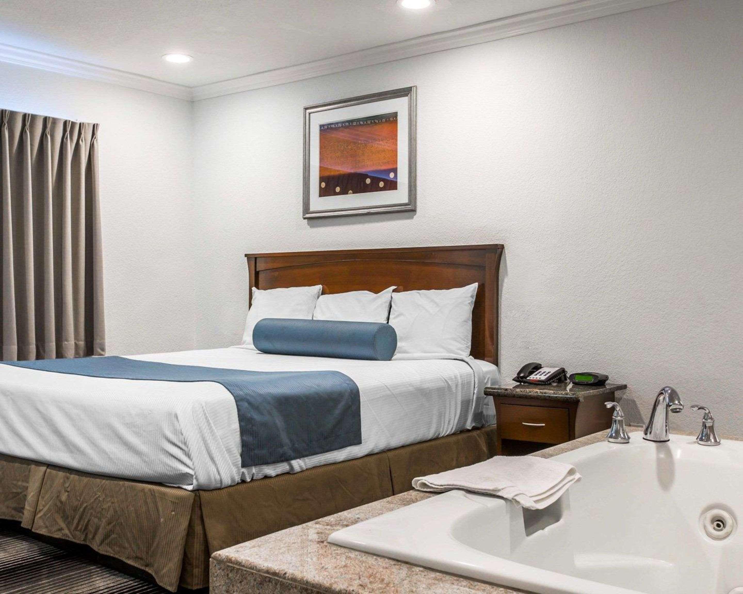 Hotel Dreamscape Pacific Coast Highway Лос-Анджелес Экстерьер фото